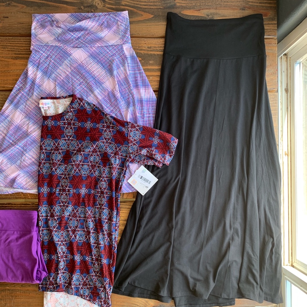 New NWT LuLaRoe Maxi & Azure skirts XS Irma XXS